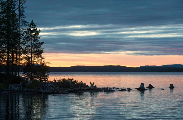 White nights over the calm nordic forest lake — Stock Photo, Image