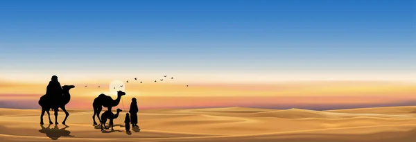 ベクトルイラスト砂漠の砂の中をラクダが歩くアラブの家族夕方の夕日 パノラマの風景砂漠や砂丘の上のオレンジ色の夕暮れ時に山の上の太陽の風景 — ストックベクタ