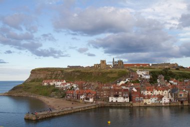 Gündüzleri Whitby Abbey