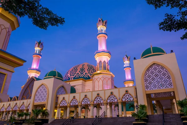 Hubbul Wathan Moskén Islamiska Centret Västra Nusa Tenggara Lombok Indonesien Royaltyfria Stockbilder