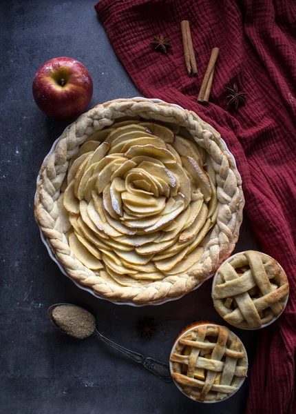Classic French Apple Tart Honey Top View Photo Sweet Pie — Stock Photo, Image