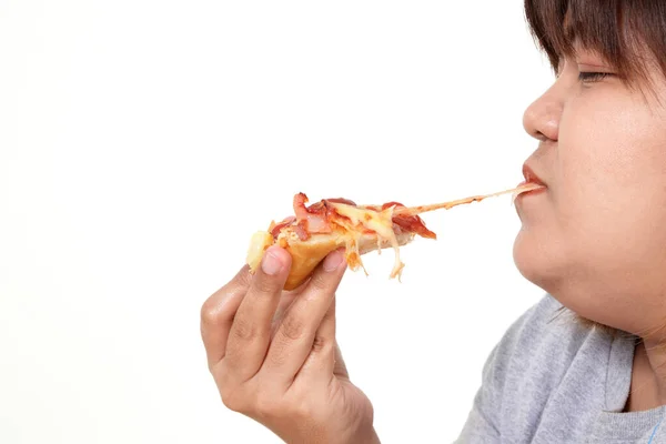 Fet Asiatisk Kvinna Äter Pizza Glatt Begreppet Viktminskning Välja Livsmedel — Stockfoto