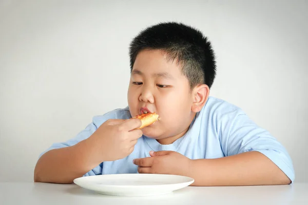 Der Dicke Junge Viel Gewicht Pizza Essen — Stockfoto