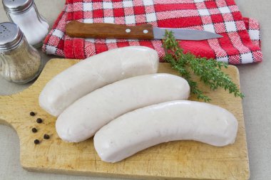 Ahşap oyun tahtası beyaz puding