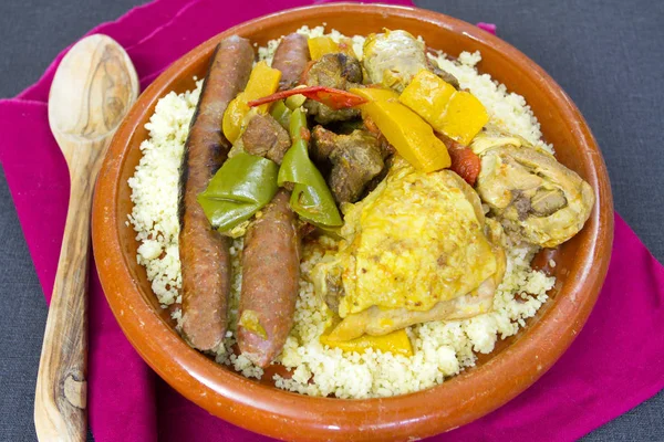 Royaler Couscous Drei Fleisch — Stockfoto