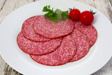 Salam (domuz eti tabak)