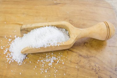 kaşık tuz pişirme