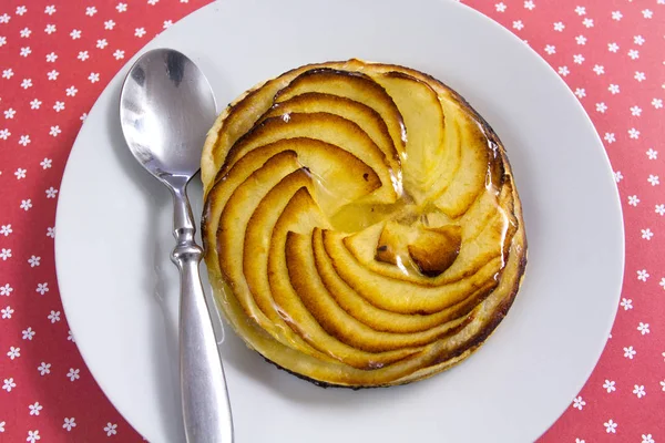 Яблочный Пирог Тарелке — стоковое фото