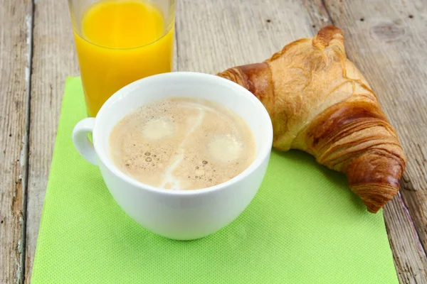 Snídaně Kávou Croissantem — Stock fotografie
