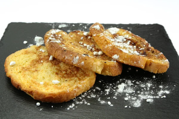 Toast Français Sur Fond Noir — Photo