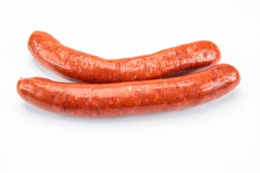 Beyaz arka planda ham merguez