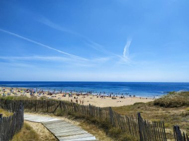 Vende 'deki Jard-sur-mer' de mayın sahili.