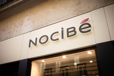 Nocib Fransız parfüm dükkanı önü