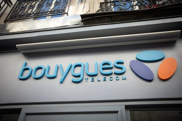 Bouygues Telecom Tienda Telefonía Móvil — Foto de Stock
