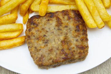 Biftek ve patates kızartması