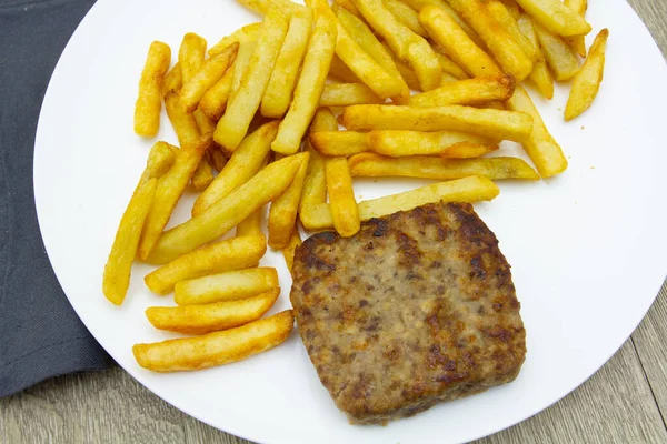 Biftek ve patates kızartması