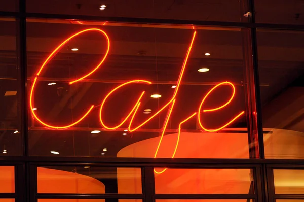 Enseigne Café Rouge Sur Vitrine Enseigne Néon Fond Orange — Photo