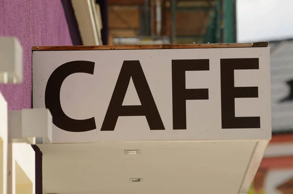 Enseigne Café Blanc Lettres Noires Orthographiant Mot Café — Photo