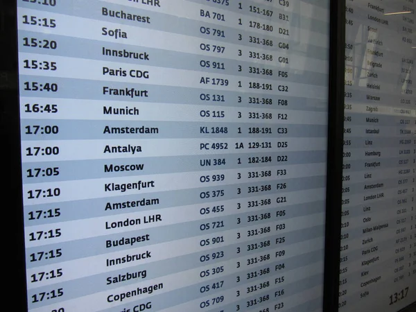 Departure Sign Airport Displays Times Destinations Flight Numbers — Stock Photo, Image