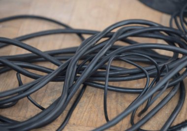 Fiş cihazları ve güçlü makineler için elektrik kablosu