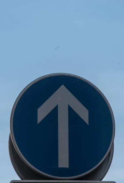 Richtungspfeil Zeigt Eine Richtung Zeichen Diese Richtung — Stockfoto