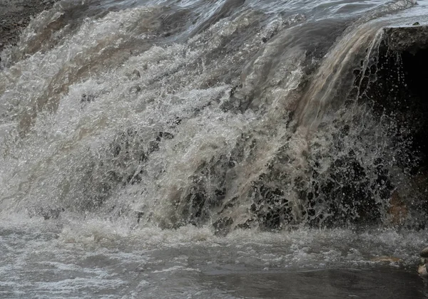 Wodospad Lub Kaskada Naturze Słodka Woda Spływająca Klifu — Zdjęcie stockowe