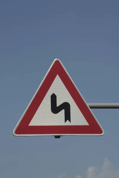 Bocht Weg Verkeersbord Als Waarschuwing — Stockfoto