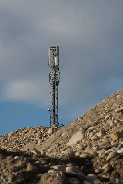 Mobilfunkmasten Und Antennen Einem Mobil Oder Mobilfunknetz — Stockfoto