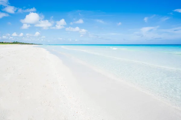 Prachtige Strand Van Varadero Tijdens Een Zonnige Dag Fijn Wit — Stockfoto