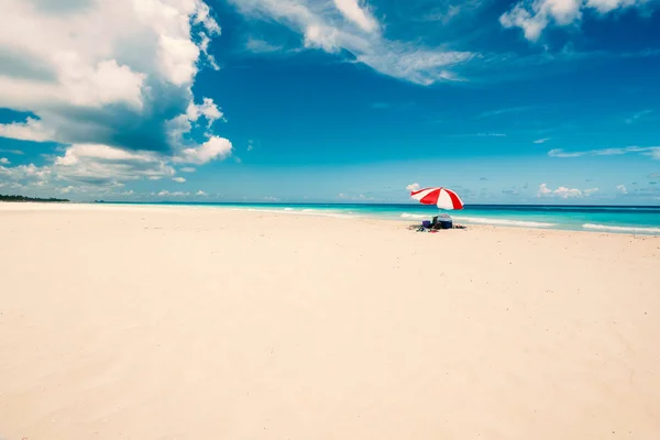 Underbara Stranden Varadero Solig Dag Fina Vita Sand Och Turkost — Stockfoto