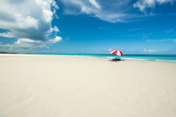 Increíble Playa Varadero Durante Día Soleado Fina Arena Blanca Mar —  Fotos de Stock