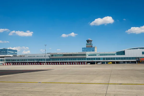 프라하 바츨라프 하 벨 공항 — 스톡 사진