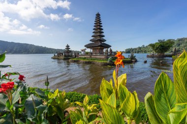Pura Ulun Danu Bratan Tapınağı, Bali Adası, Endonezya, Asya işareti