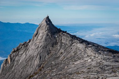 Boneo Adası, Sabah, Malezya, Asya'nın Güney Kinabalu en yüksek dağ