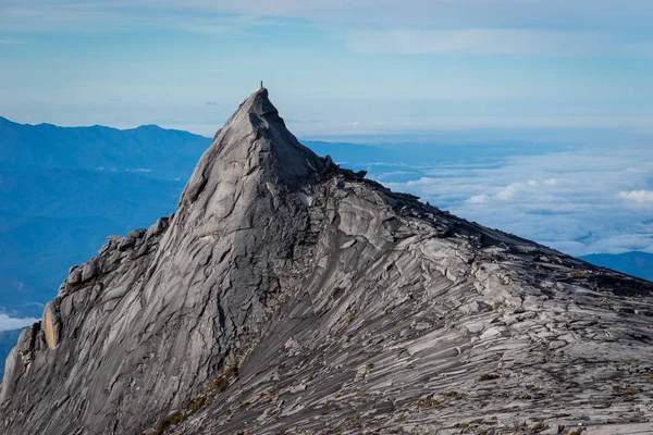 Boneo Adası, Sabah, Malezya, Asya'nın Güney Kinabalu en yüksek dağ