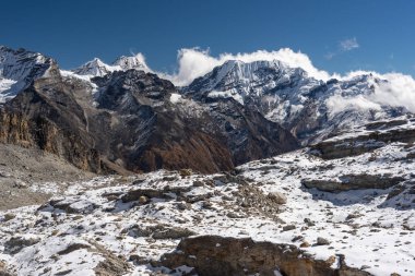 Güzel manzara Mera la adlı Himalaya dağ aralığının geçmek, Khumbu bölge, Nepal, Asya