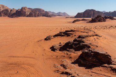 Wadi Rum çöl, çöl kırmızı kum ve kumtaşı Ürdün, Asya