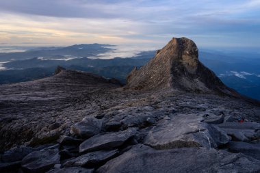 Victoria Kinabalu en yüksek dağ massif bir sabah, Sabah, Malezya, Asya