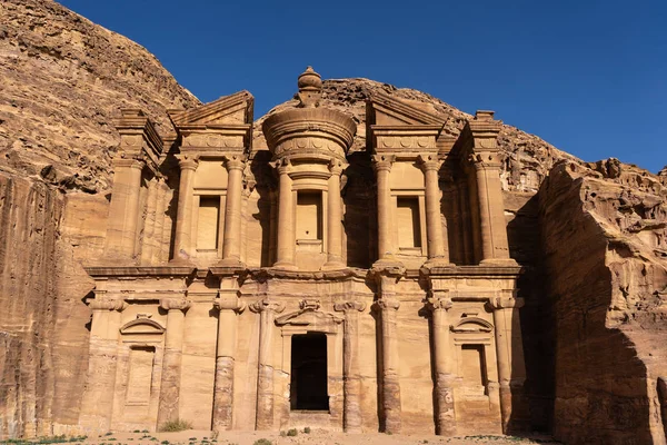 Monasterio Deir Petra Antigua Ciudad Jordania Asia — Foto de Stock