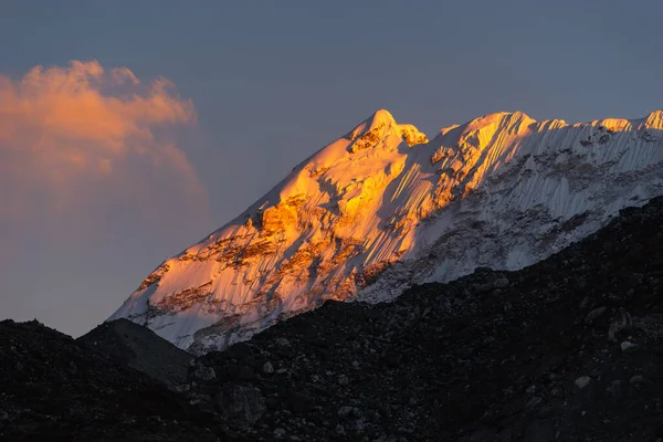 Luz Del Atardecer Sobre Nieve Vista Montaña Del Himalaya Desde — Foto de Stock