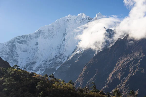 Widok Szczyt Thamserku Wioski Tengboche Trasa Trekkkingowa Obozu Bazowego Everest — Zdjęcie stockowe