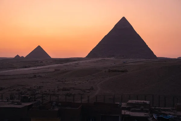 Stora Pyramider Giza Toppen Giza Platå Vacker Kväll Solnedgång Giza — Stockfoto