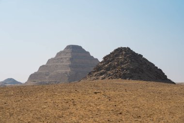 Djoser Piramidi (Adım Piramidi) arkeolojik olarak Saqara mezarlığında, Mısır, Afrika