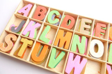 Aphabets üzerinde beyaz izole