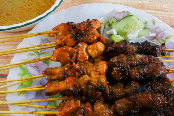 Malaysian Delicacy Commonly Known Satay Bamboo Stick Skewered Barbequed Meat — Stock Photo, Image