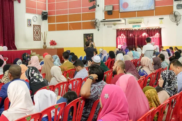 Kuala Lumpur Nov 2018 Unidentified Students Parents Year End Prize — Stock Photo, Image