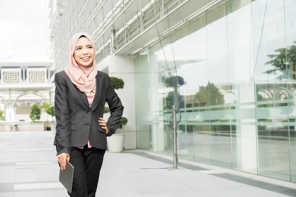 Young Muslim Woman Use Smart Phone Office Area — Stock Photo, Image