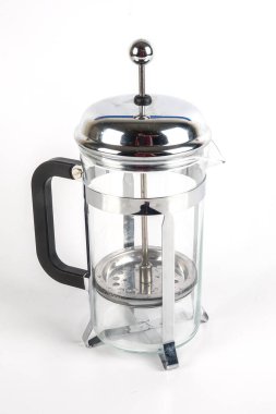 Boş kahve makinesi üzerinde beyaz izole.