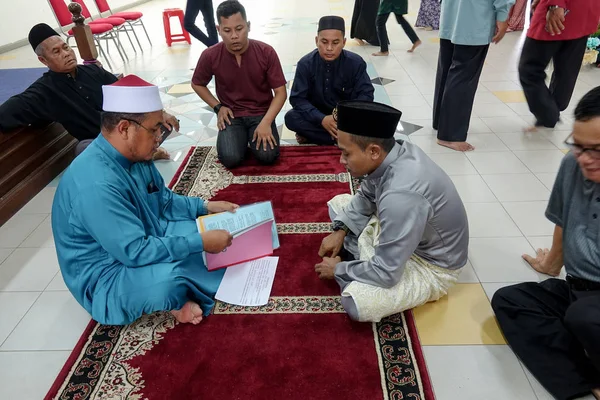 Kuala Lumpur Června 2019 Obřadní Slavnostní Ceremonizační Obřad Pořádaných Mešitě — Stock fotografie