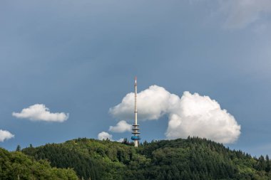 Kaiserstuhl dağ sırasındaki sönmüş volkan.